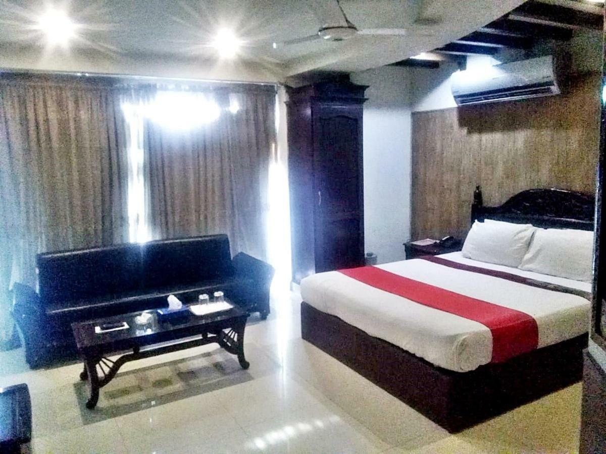 Quick Continental Hotel - Jail Road Lahore Exterior photo
